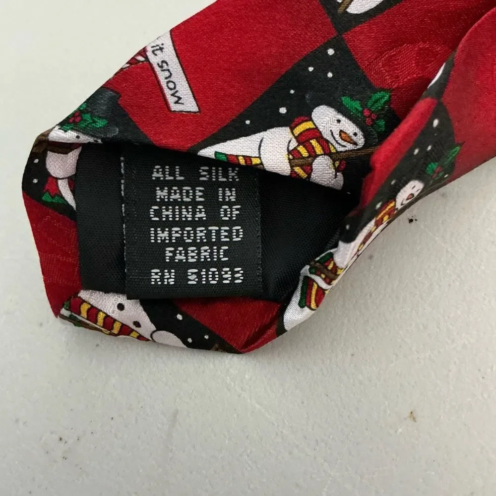 MMG Hallmark Licensing Holiday Traditions Festive Snowman Tie 100% Silk